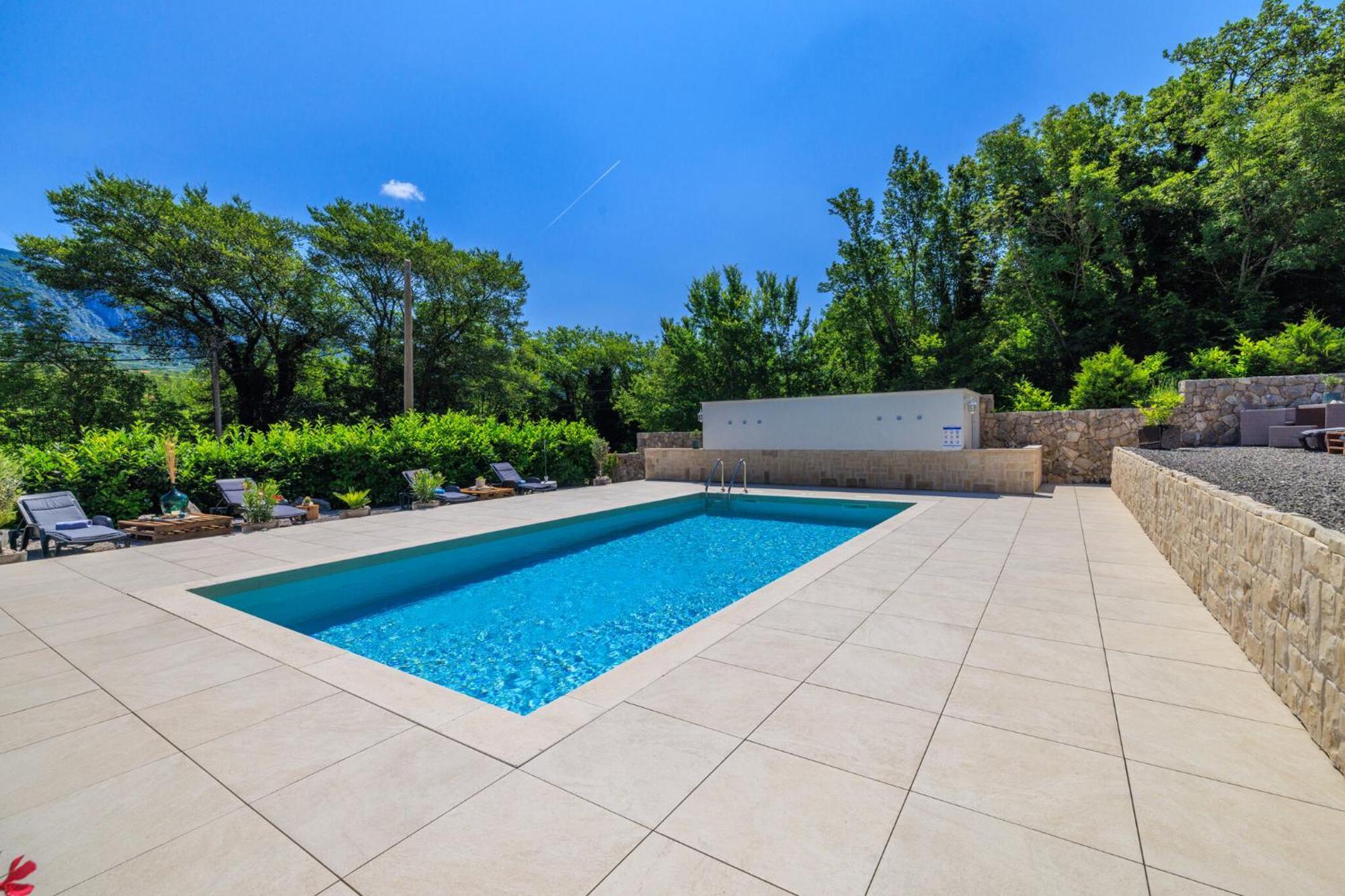 Emaris Apartment Tribalj  Екстериор снимка